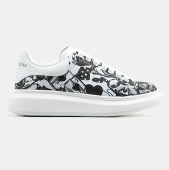 Кроссовки Alexander McQueen Oversized Graffiti White Black