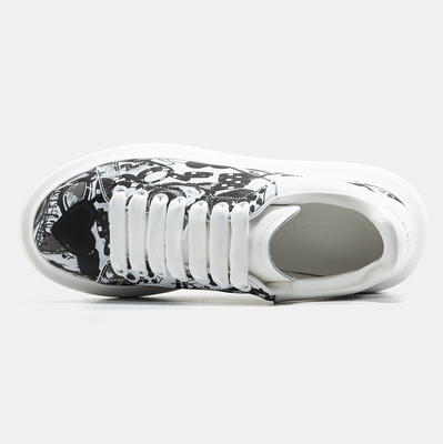 Кросівки Alexander McQueen Oversized Graffiti White Black (Білий) - фото 3 