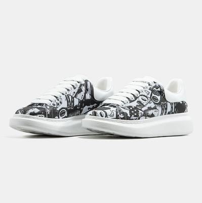 Кросівки Alexander McQueen Oversized Graffiti White Black (Білий) - фото 2 