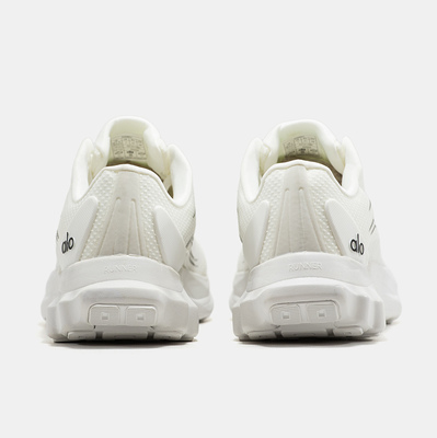 Кросівки Alo Yoga Runner White Black (Білий) - фото 5 