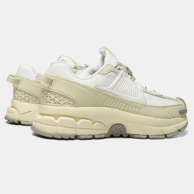 Кроссовки Nike Air Zoom Vomero Roam Summit White (Бежевый) - фото 4 