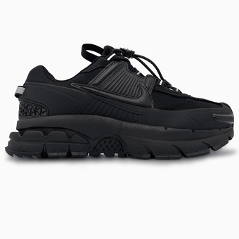 Кросівки Nike Air Zoom Vomero Roam Triple Black