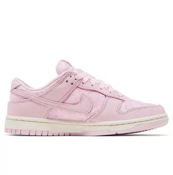 Кросівки Nike Dunk Low Lace Pack Regal Pink