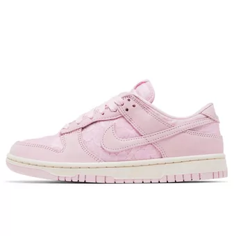 Кросівки Nike Dunk Low Lace Pack Regal Pink