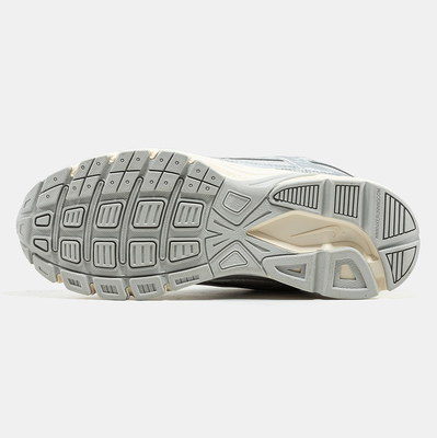 Кроссовки Nike Initiator Vast Grey Pink Foam IB4483-078 (Серебристый) - фото 6 