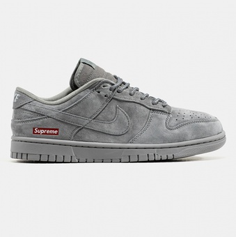 Nike SB Dunk Low x Supreme Suede Grey