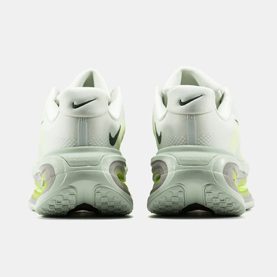 Кросівки Nike Vomero Premium Barely Volt HQ2050-300 (Сірий) - фото 5 