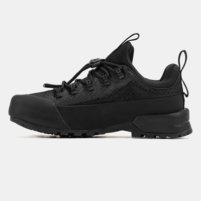 Кроссовки The North Face Glenclyffe Low Gore-Tex Triple Black NF0A817B-KX7 (Черный) - фото 4 